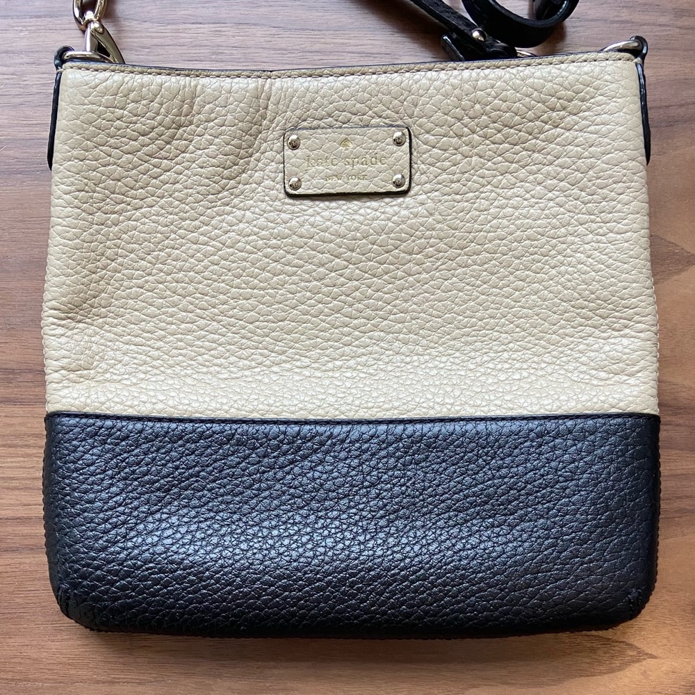 Kate Spade ♠️ Leather Bag